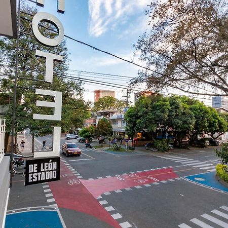 Hotel De Leon Estadio 메딜린 외부 사진
